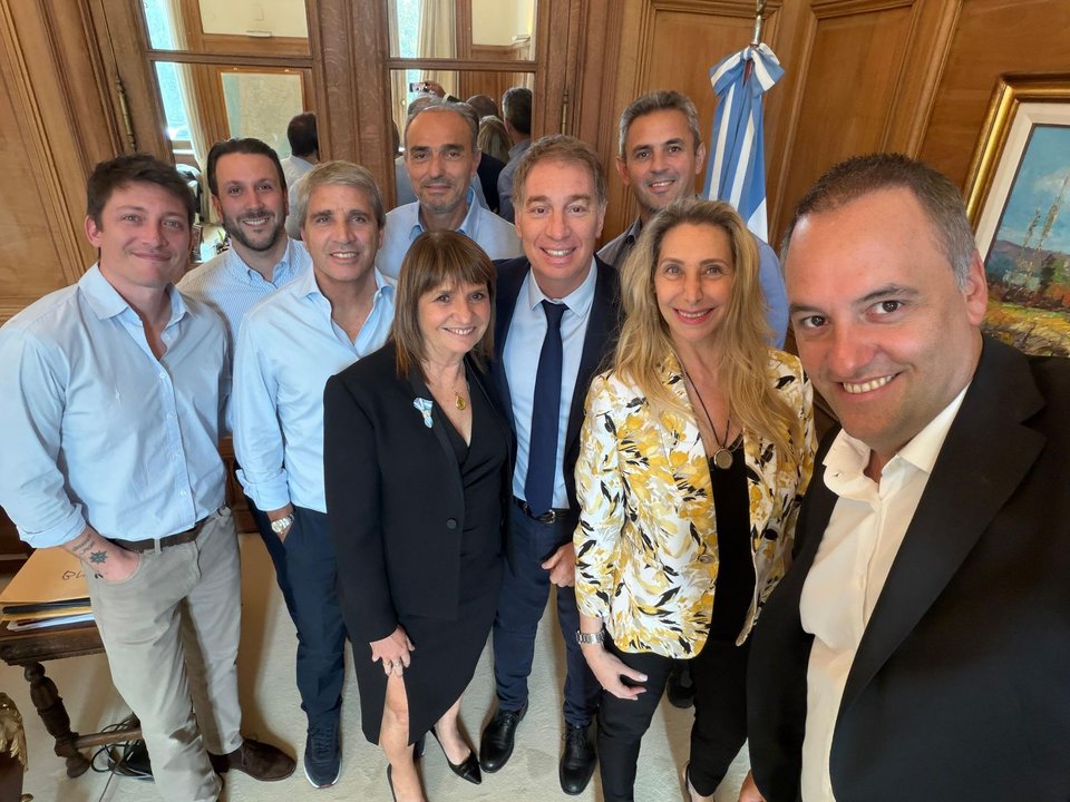 La gestión de Milei analiza cambios en el proyecto de reforma electoral y evalúa que las primarias sean optativas