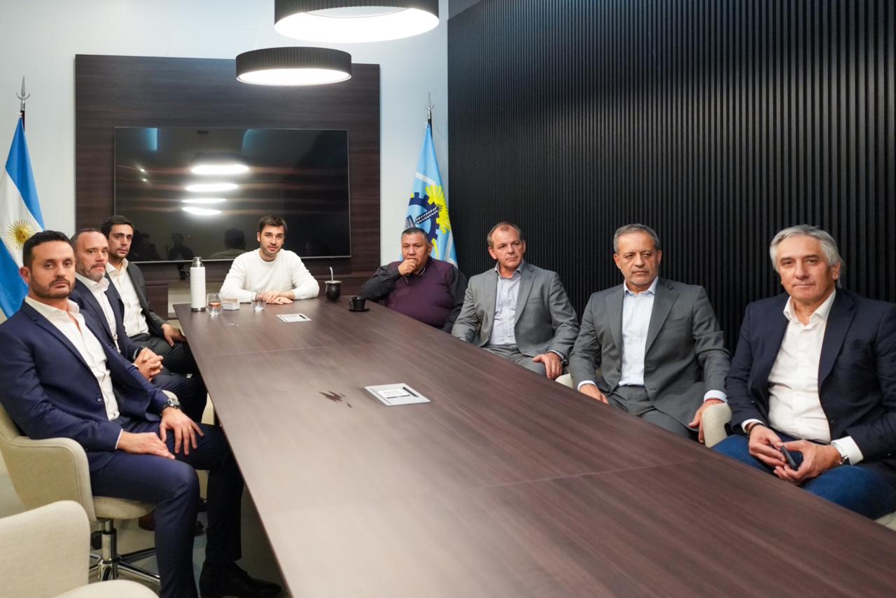 Torres y Ávila confirmaron nuevas inversiones petroleras y anticiparon, para fin de año, niveles de perforación que no se registraban desde 2019