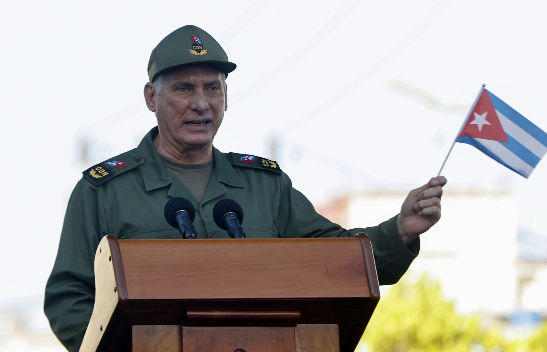 Apagones masivos: Cuba acusó a Trump de “asfixiar” a la isla con “un genocida bloqueo energético”