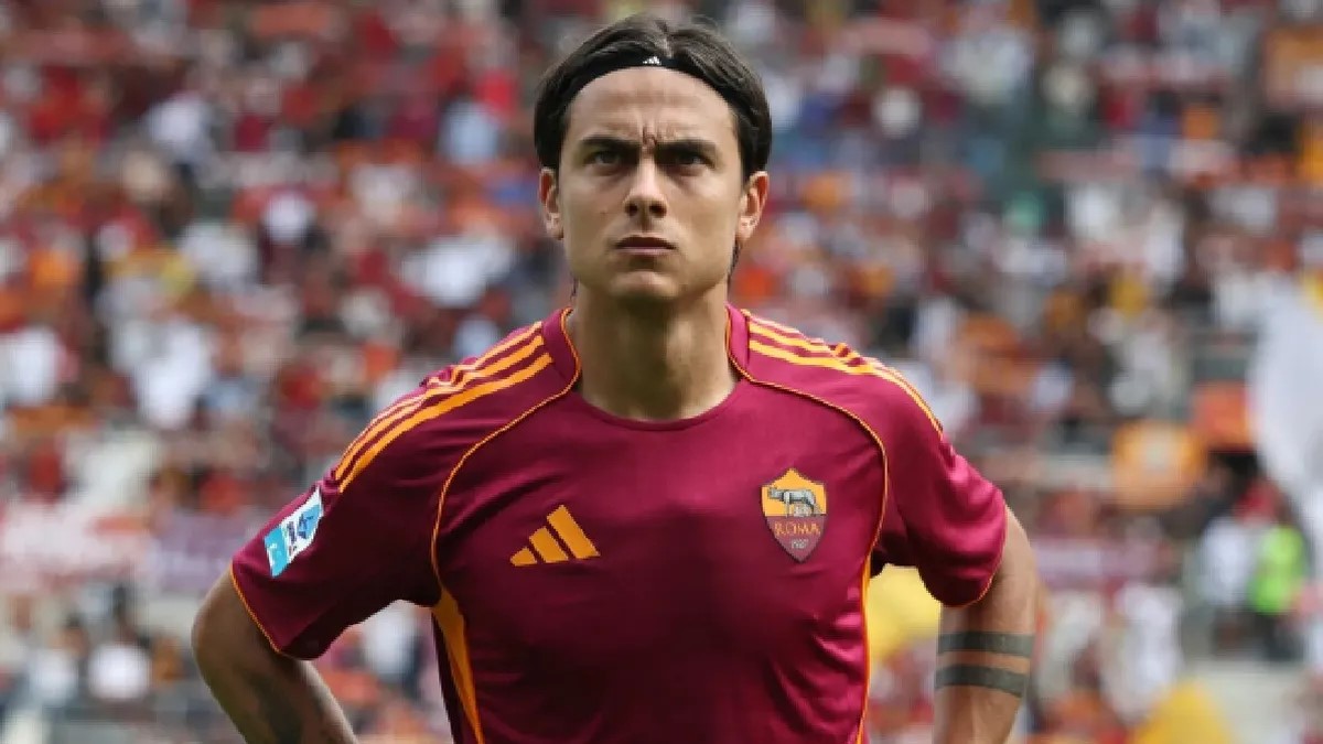 Paulo Dybala está cada vez más cerca de seguir en la Roma, pero con una fuerte reducción salarial