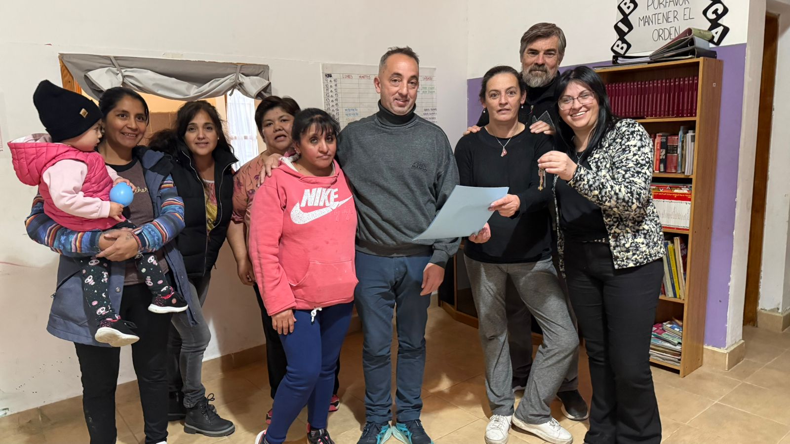Esquel: El municipio oficializó la nueva comisión directiva de la Junta Vecinal del barrio Los Sauces