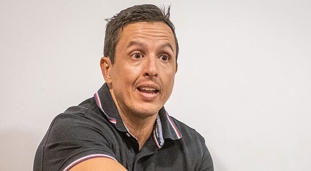 Gustavo González: “El dragado del puerto es clave para cuidar las embarcaciones y la frescura del producto”
