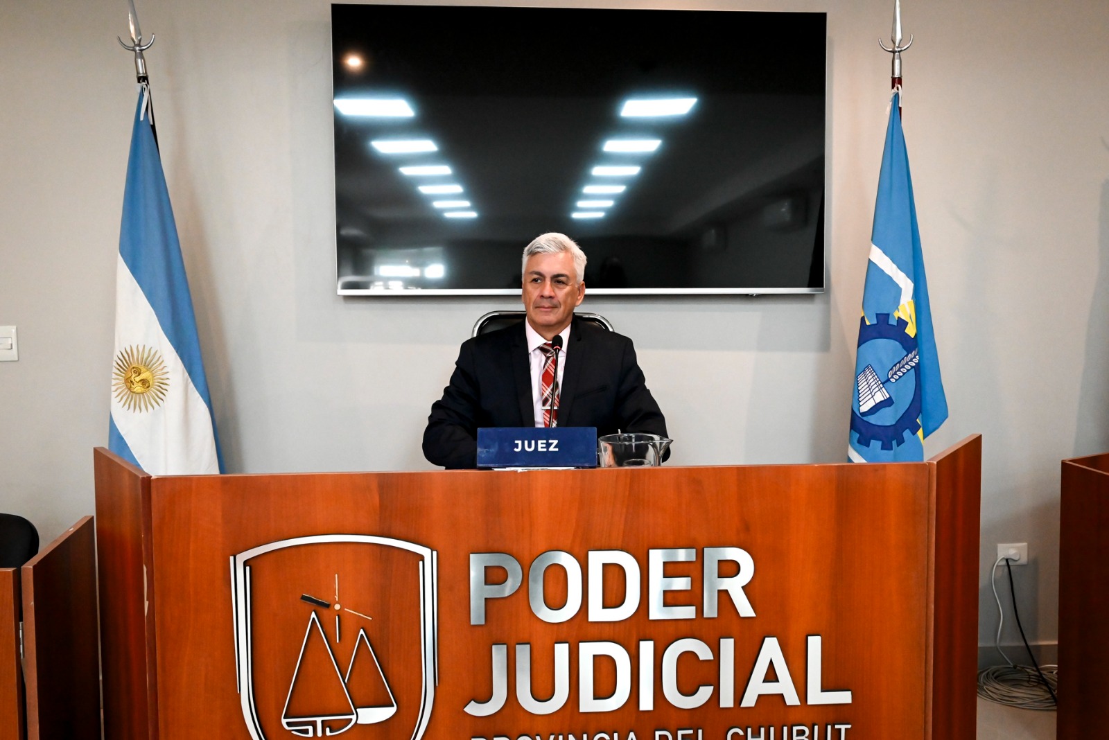 Causa por servidumbre: Condenan a 9 y 7 años de prisión a los responsables
