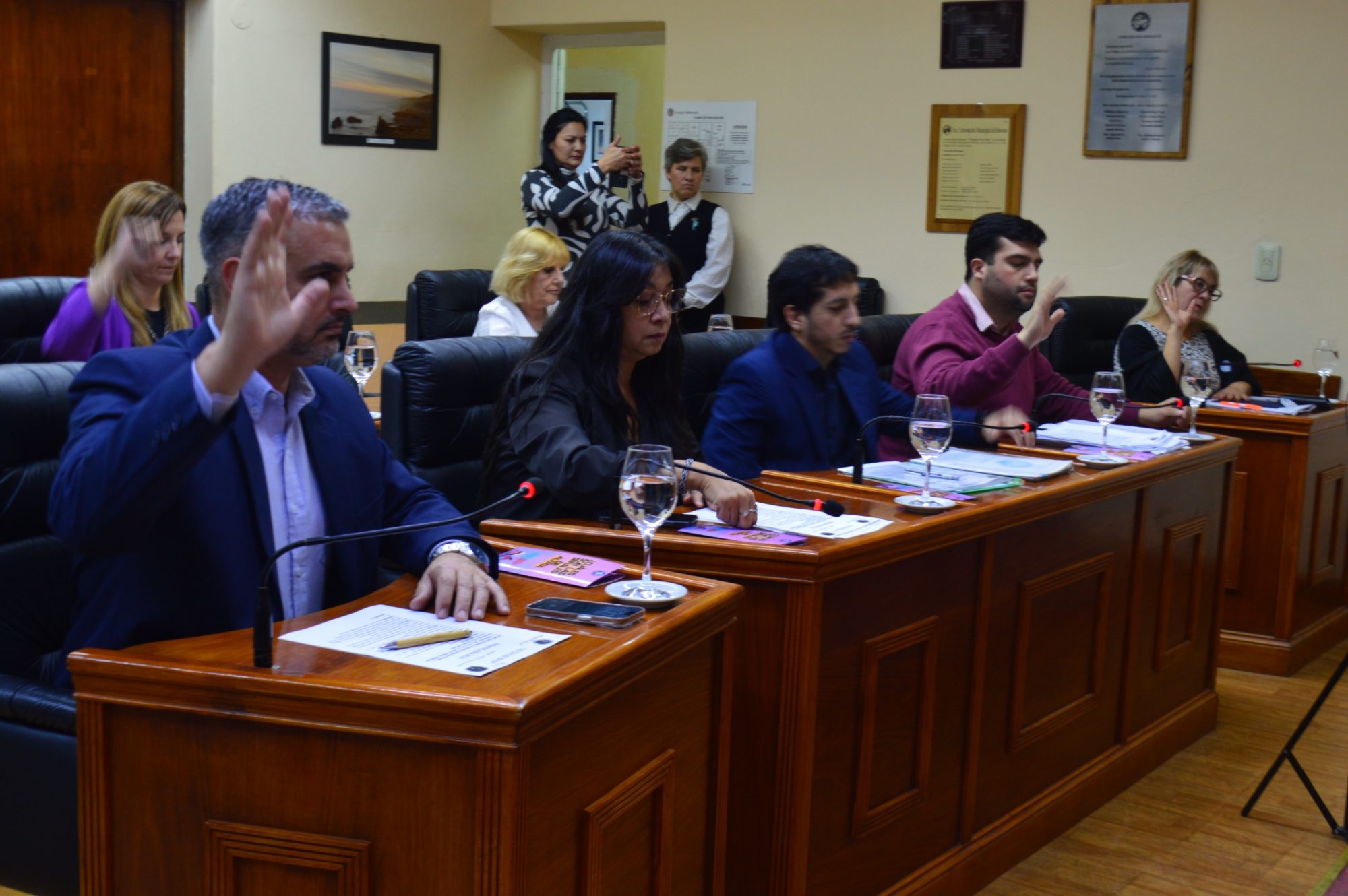 Rawson: El aniversario de “Ni Una Menos” generó voces de reproche y críticas en el Concejo Deliberante hacia la violencia de género 
