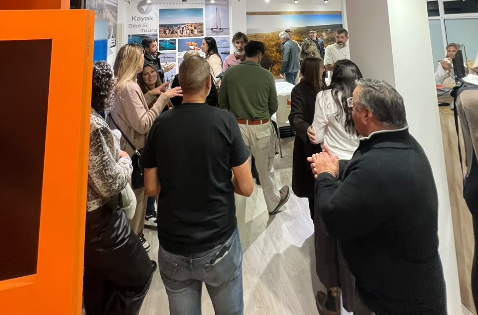 Alpataco Travel reinauguró su local en Madryn y consolida la red de turismo aventura más importante de la zona