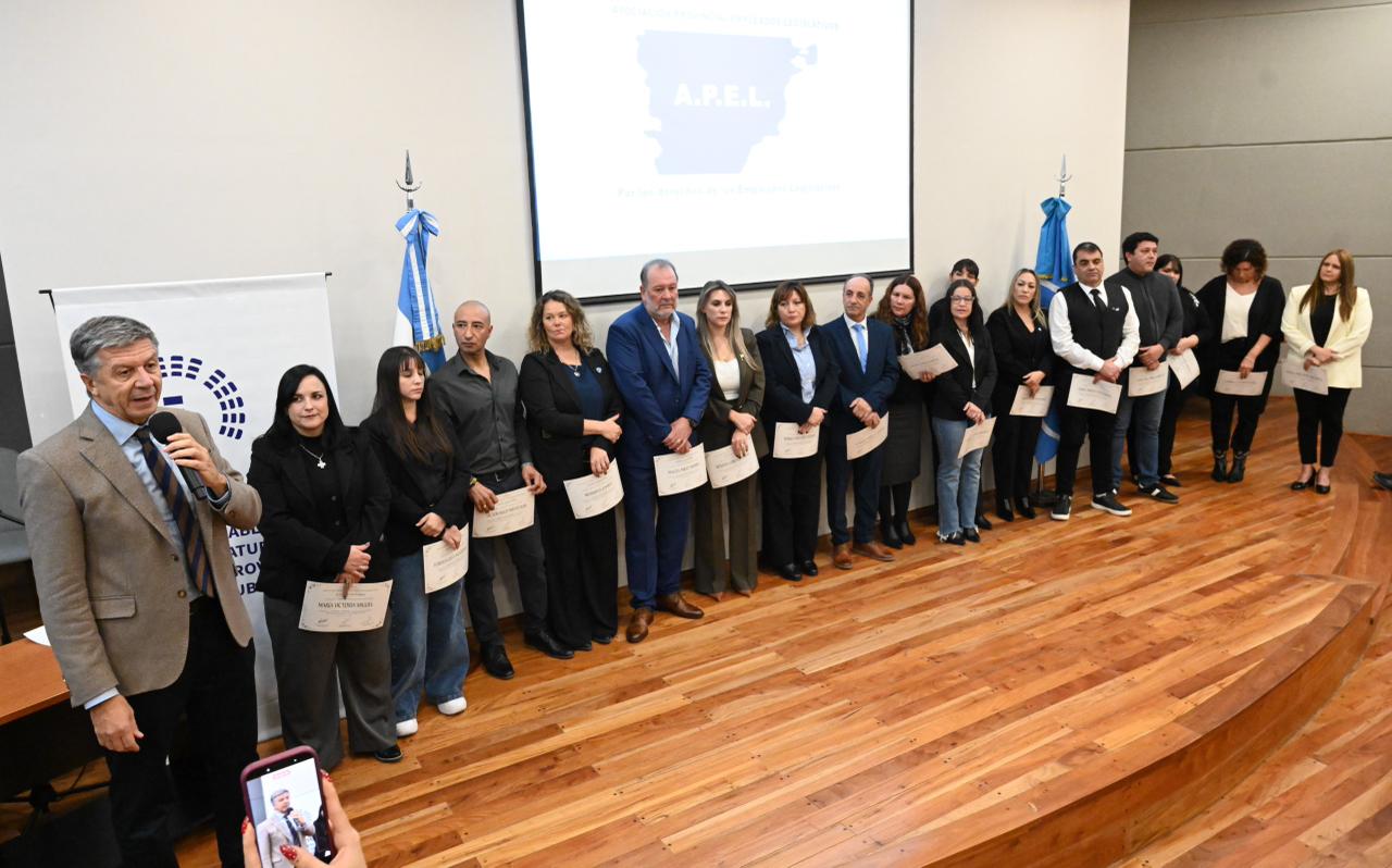 APEL proclamó a sus nuevas autoridades en la Legislatura del Chubut