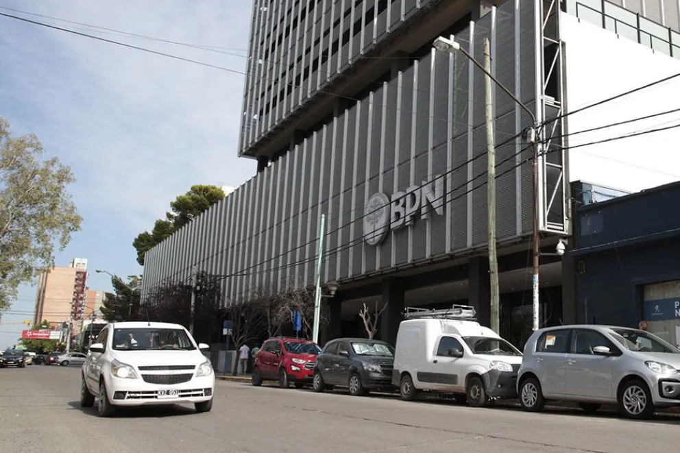 Neuquén: Tienen fecha el sueldo de junio y el aguinaldo