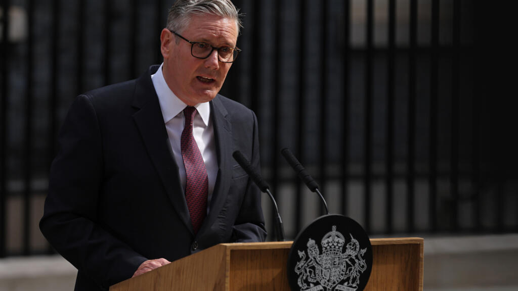 Keir Starmer anunció su dimisión como líder del Partido Laborista