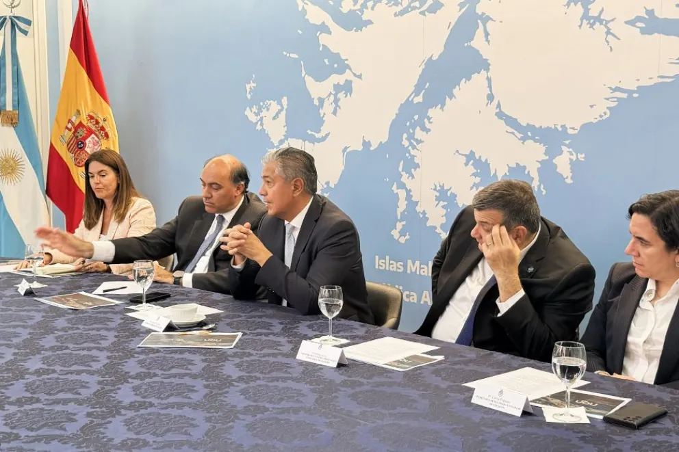 Figueroa: “Neuquén es una provincia que atrae inversiones porque las promueve”