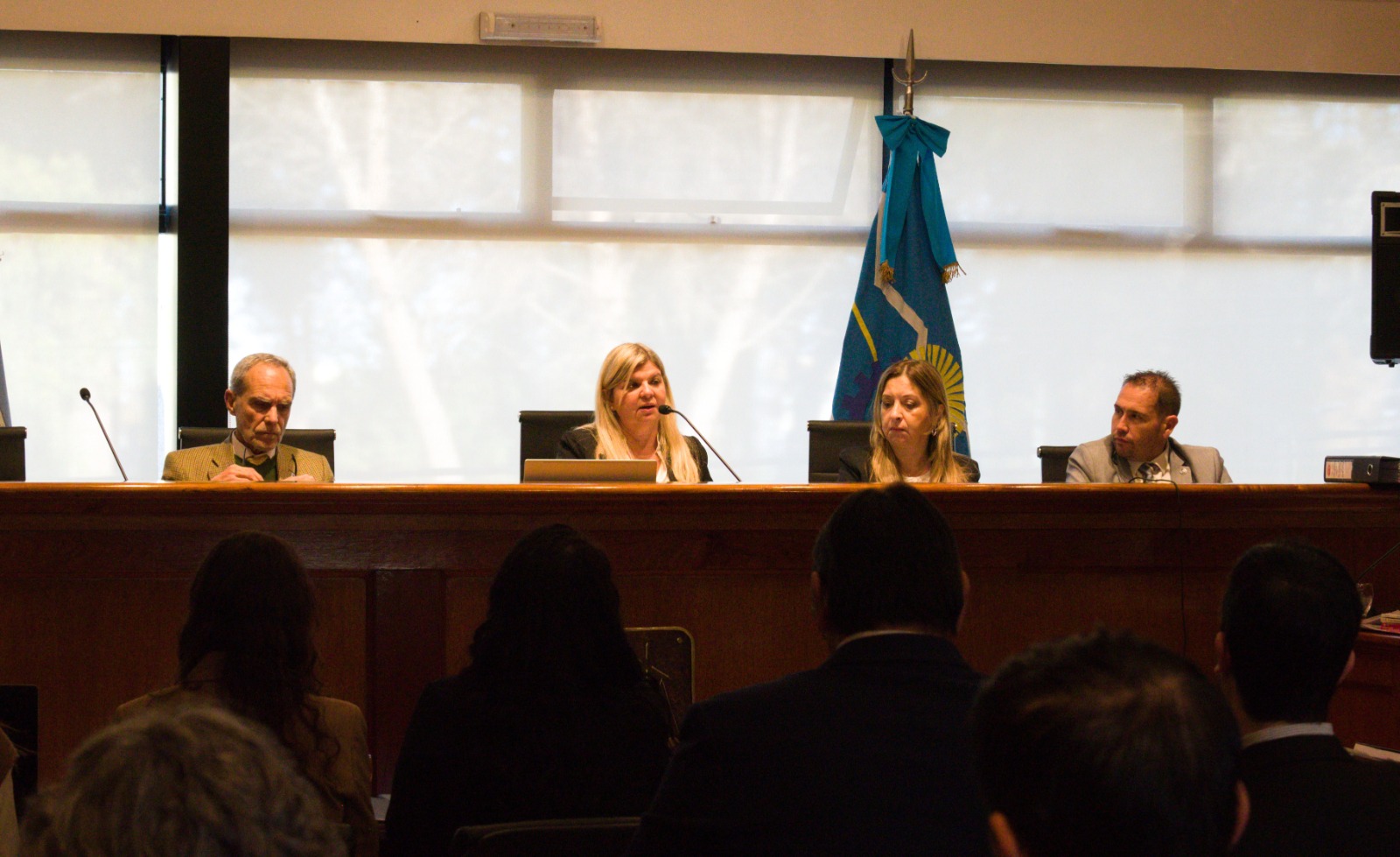 Renunció Flores Pericich y archivaron el jury en su contra
