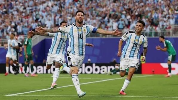 Con una actuación estelar de Messi, Argentina goleó a Argelia en su debut en el Mundial 2026