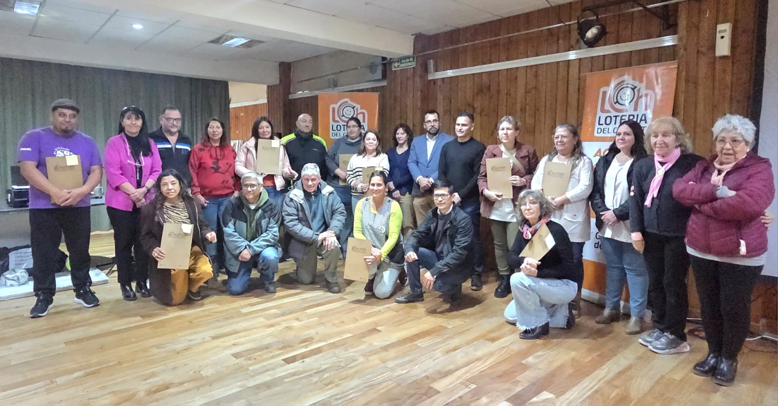 Lotería del Chubut entregó ayuda social a instituciones de Esquel