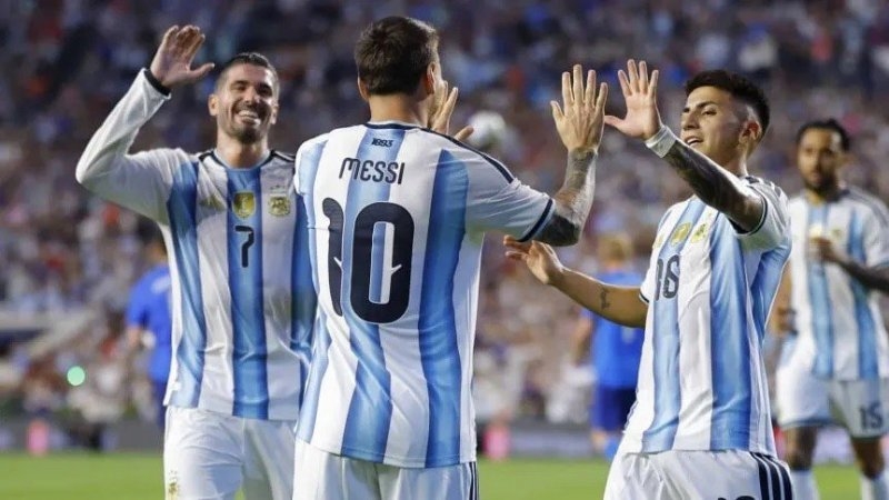 Argentina se enfrenta a Austria con el objetivo de clasificarse a los 16avos de final