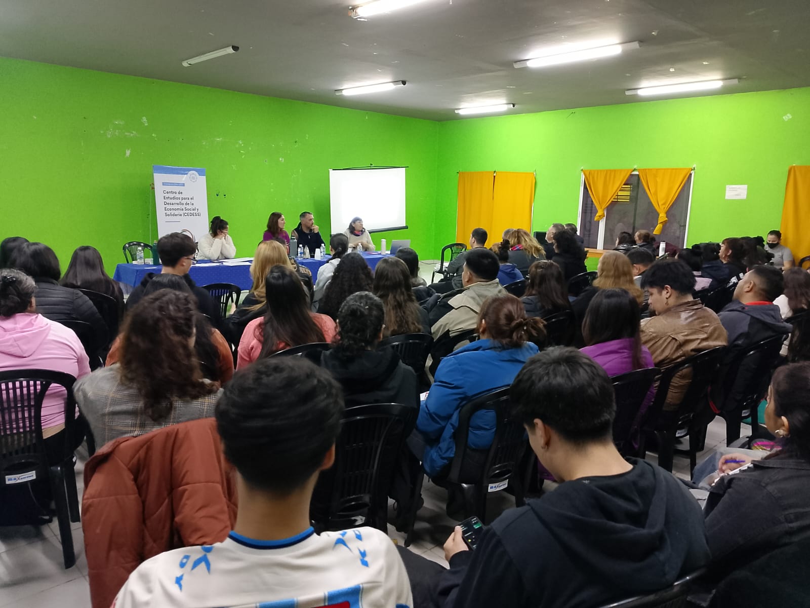 La Universidad del Chubut desarrolló en José de San Martín un taller participativo para fortalecer la Economía Social y Solidaria
