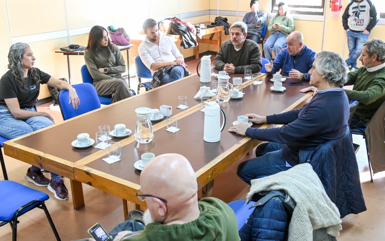 Sastre se reunió con técnicos del CENPAT para avanzar en acciones que eviten inundaciones en la ciudad