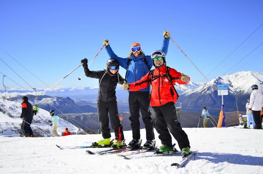Esquiar en Bariloche ya cuesta más que en Andorra: cuánto vale el pase diario en el Cerro Catedral