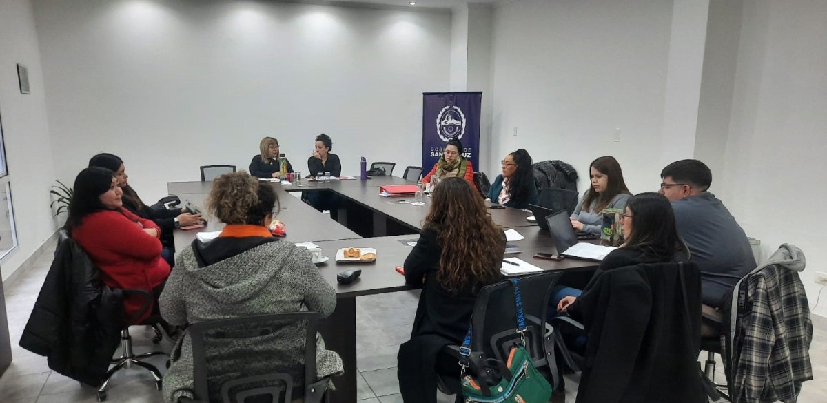 Santa Cruz: Trabajadores del IDUV acordaron un aumento salarial acumulado del 17,8% y volverán a negociar en octubre