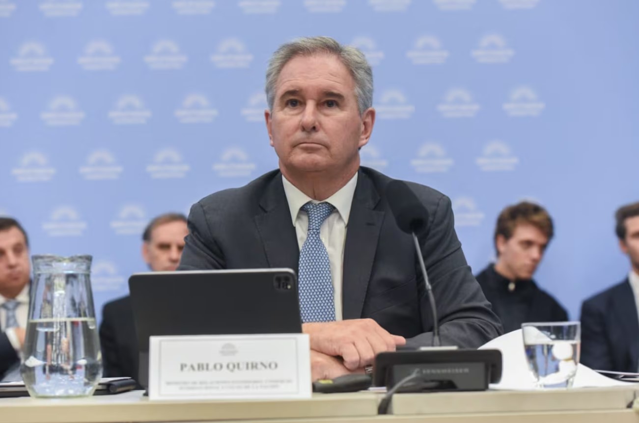 La oposición quiere instalar en el Congreso el conflicto con Brasil y evalúa citar al canciller Pablo Quirno