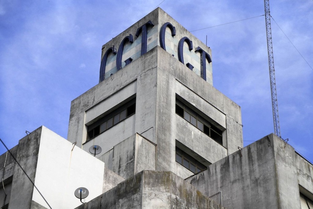 La CGT pidió a los senadores que no avalen el proyecto para eliminar límites de venta de tierras a extranjeros