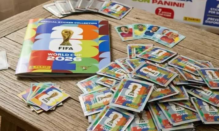 Insólito hecho en La Plata: Entraron a robar a una casa y se llevaron hasta un álbum de figuritas del Mundial 2026