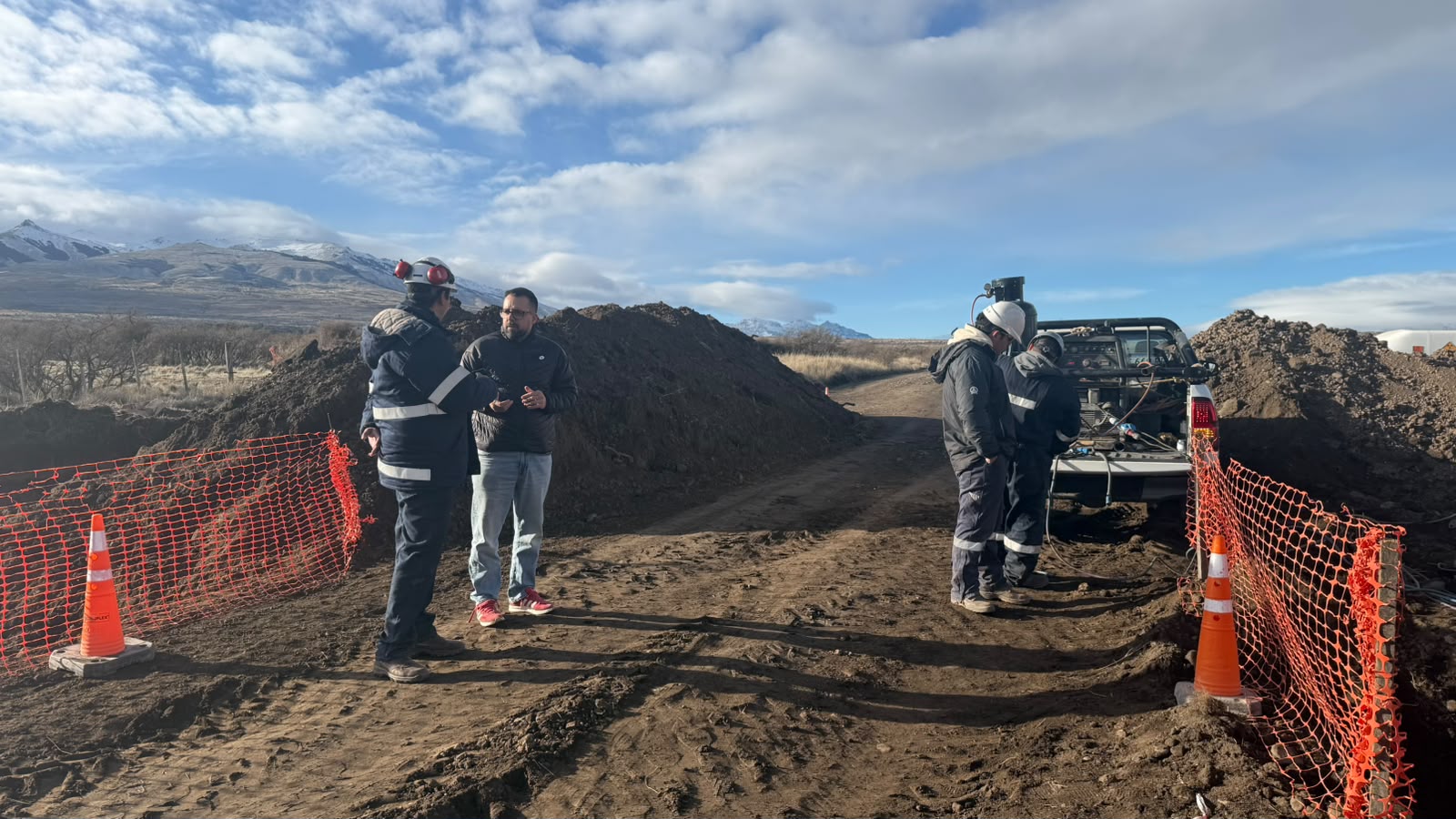 La obra de gas en barrio Los Cóndores entra en su etapa final: “Este gobierno cumple las obras que promete”