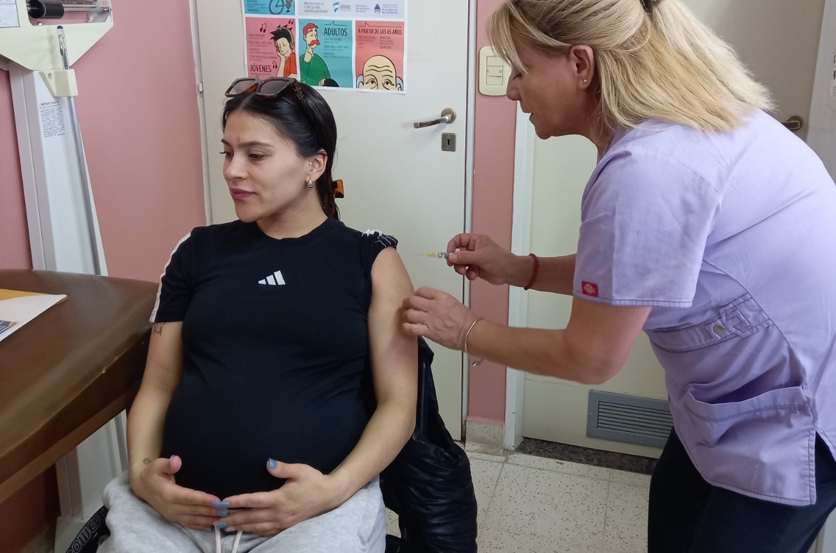 Más de 1.700 embarazadas se vacunaron en Chubut para proteger a sus bebés de la Bronquiolitis y la Neumonía