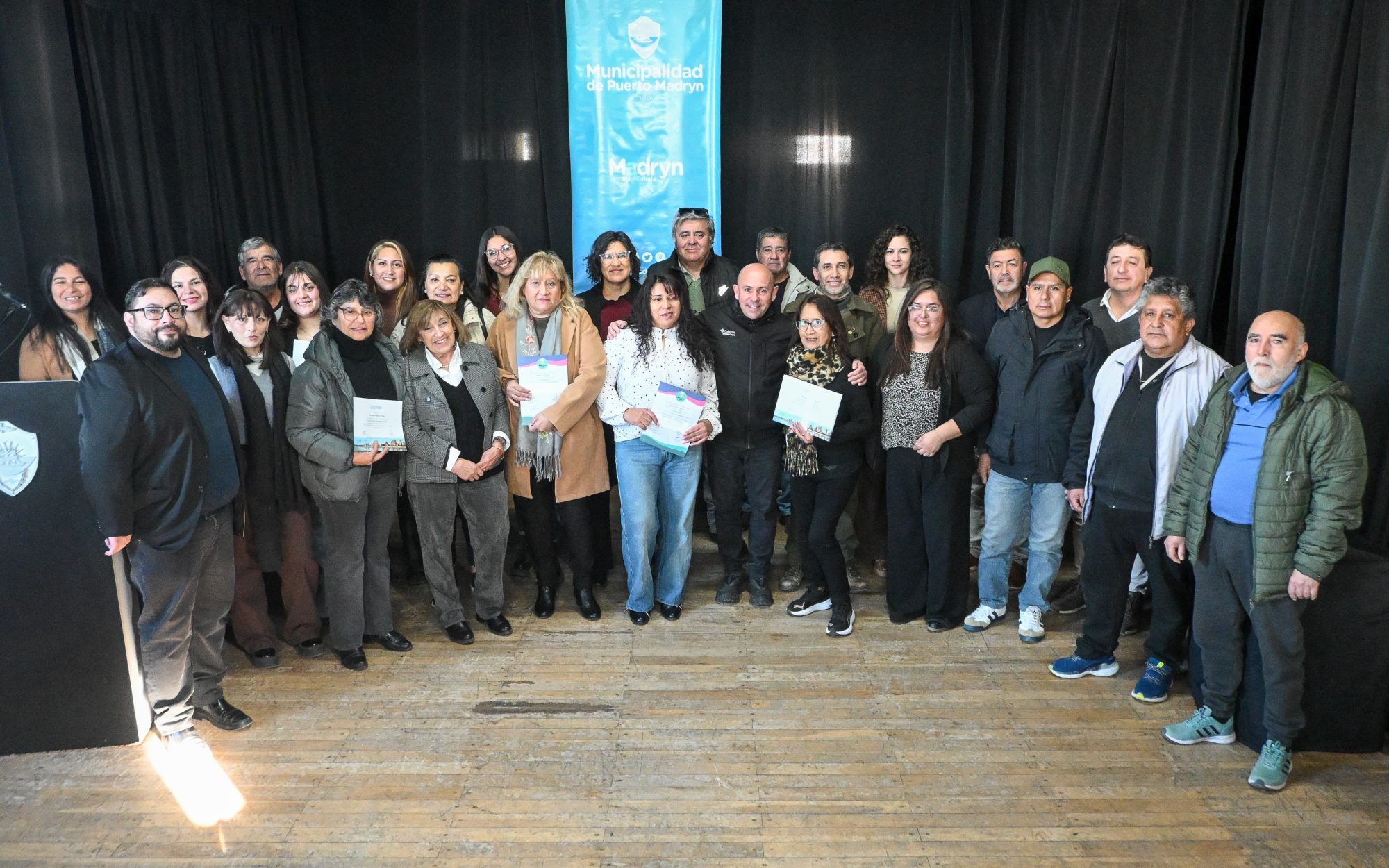 Sastre encabezó la proclamación de las nuevas autoridades de distintas Asociaciones Vecinales