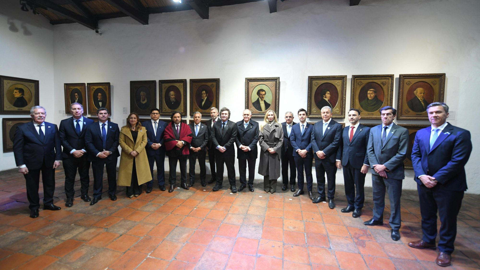 Milei no reúne los votos para eliminar las PASO y varios gobernadores, entre ellos Torres, se alejan de las colectoras