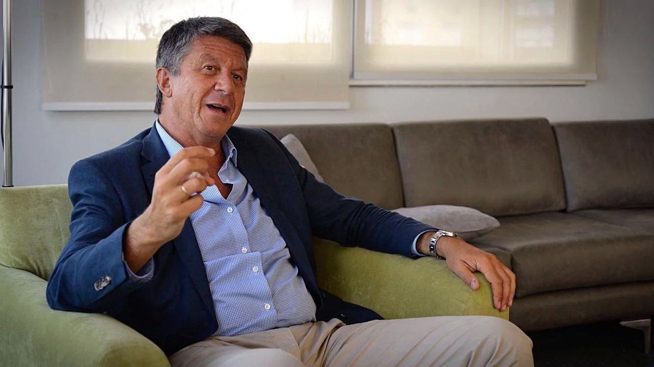 Menna destacó el proyecto de un data center en Chubut y aseguró que posicionará a la provincia como un polo de inteligencia artificial