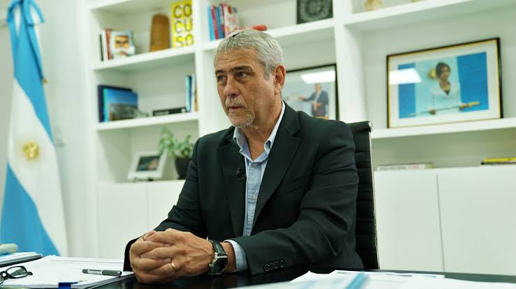 Ferraresi dejó la Intendencia de Avellaneda para “caminar” la provincia pensando en la Gobernación