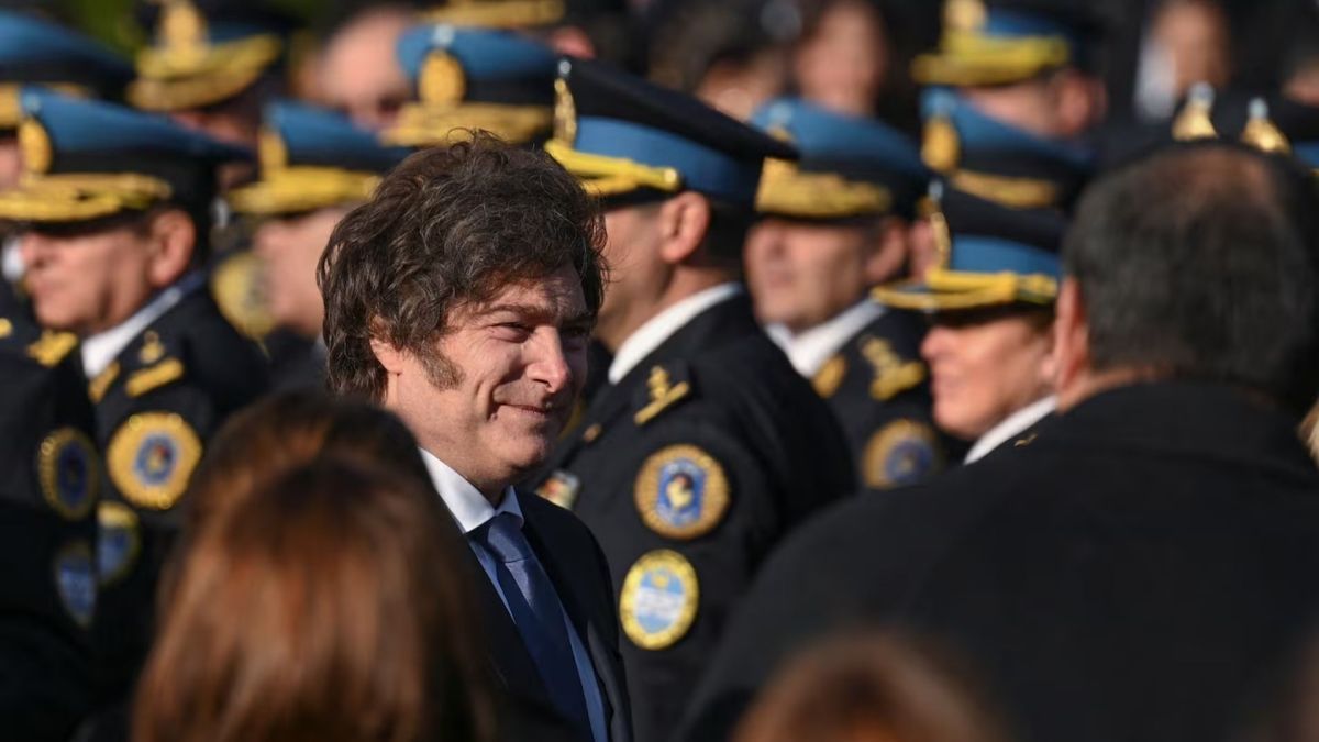 La gestión libertaria avanza con un paquete de reformas con la lupa puesta en Seguridad, Inteligencia y Defensa replicando el modelo de Estados Unidos