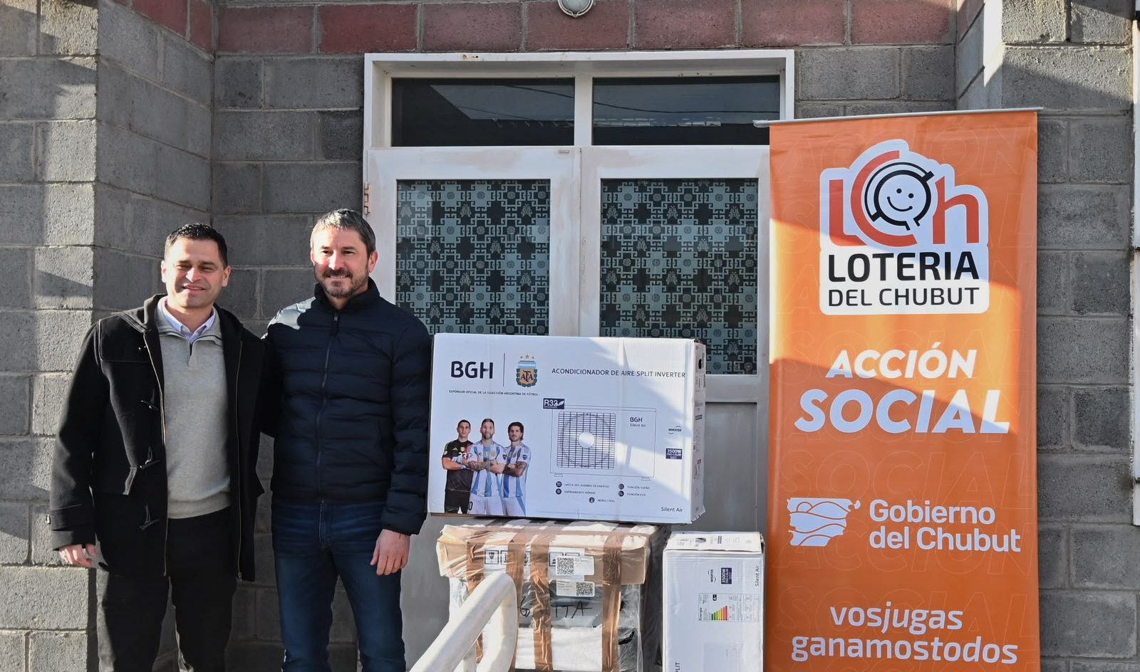 Trelew: el Municipio y Lotería del Chubut entregaron elementos a las vecinales de Presidente Perón y Santa Catalina