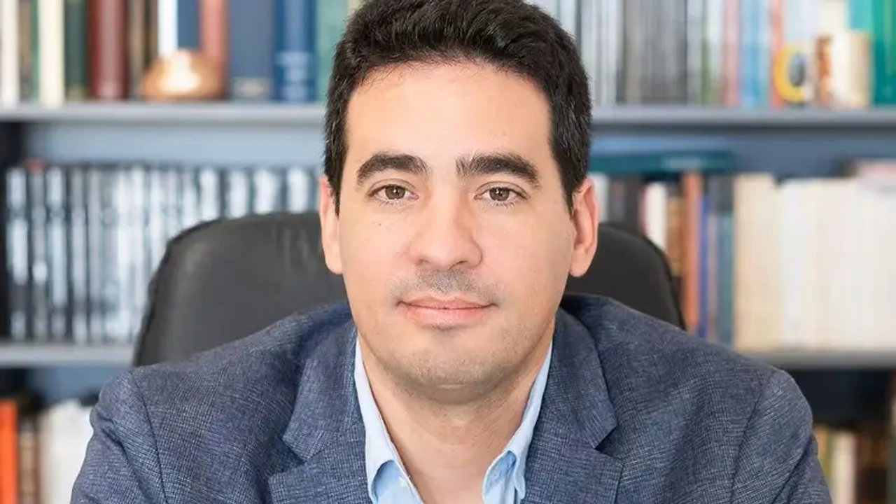 Polémica: El vocero presidencial admitió que el Gobierno desvió fondos para maquillar el “equilibrio fiscal”