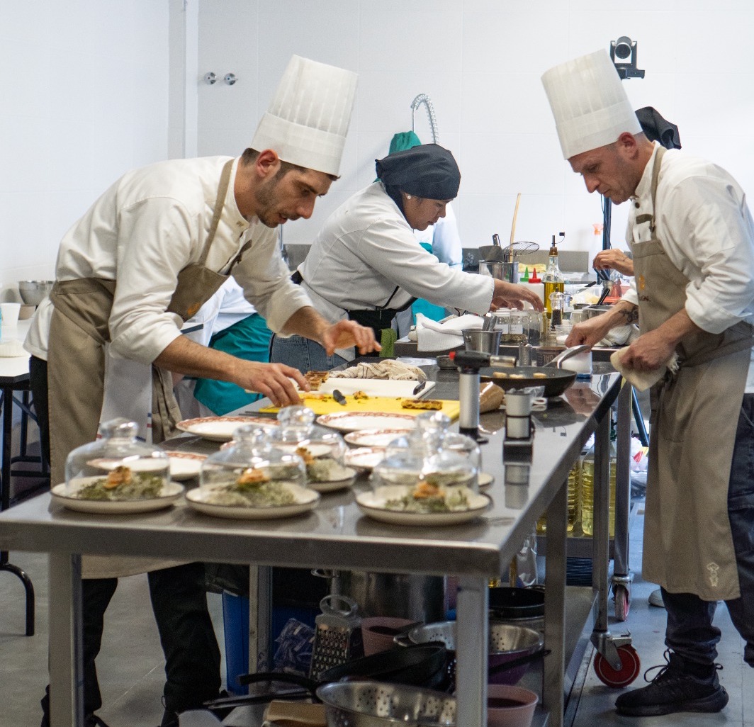 Rawson se prepara para una competencia gastronómica que reunirá a ocho chefs de Chubut