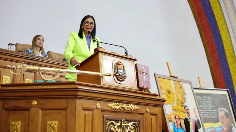 Delcy Rodríguez destacó el liderazgo de Fidel Castro a cien años de su natalicio