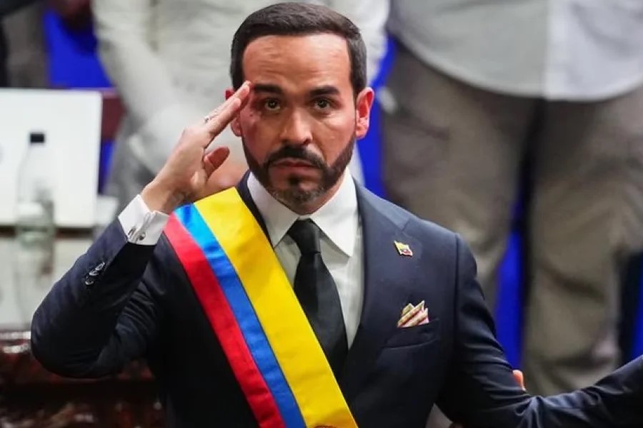Abelardo De La Espriella informó que se destinó ayuda humanitaria para respaldar a las 1.400 familias luego del terremoto