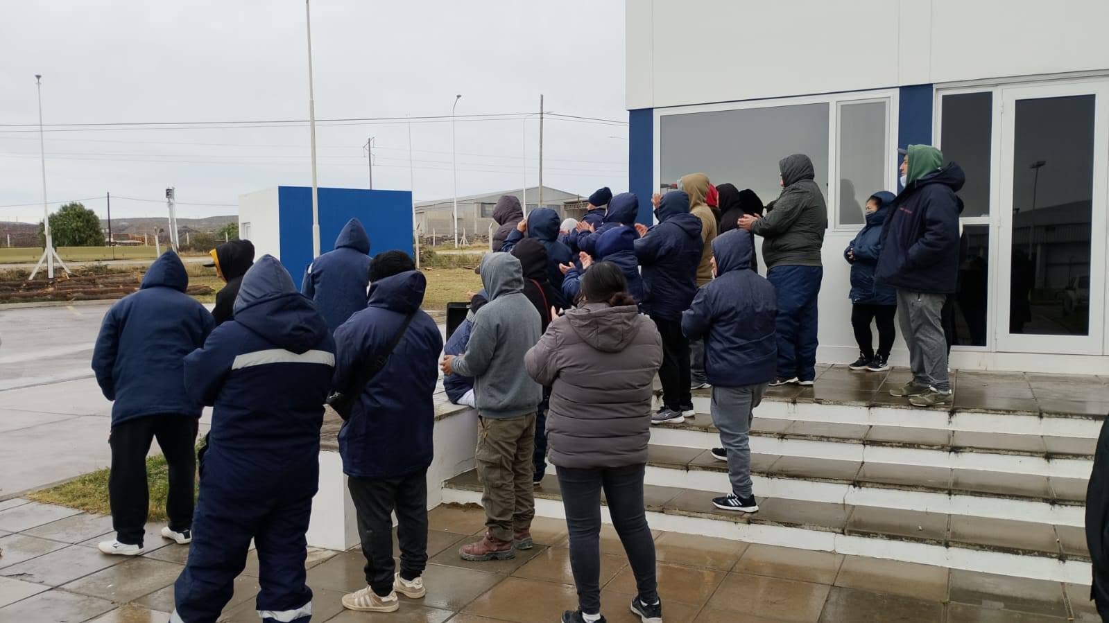 El abogado del STIA sostuvo que no hubo delito en la protesta frente a Conarpesa