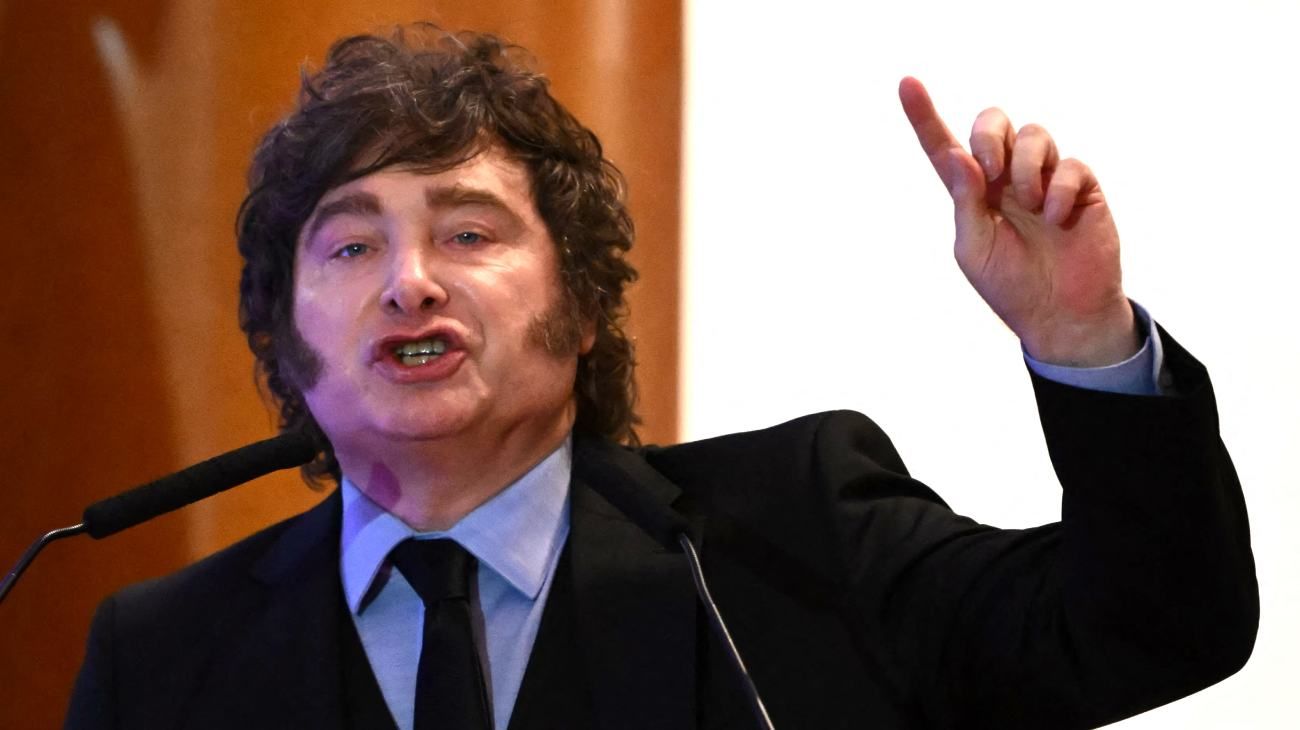 Milei rechazó las críticas de la oposición por el cierre de empresas y el desempleo: “No somos Suiza, pero estamos mucho mejor antes del inicio de mi mandato”