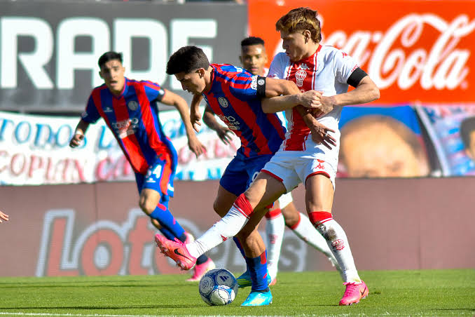San Lorenzo perdió ante Huracán en el Clásico por el Torneo Clausura después de 25 años