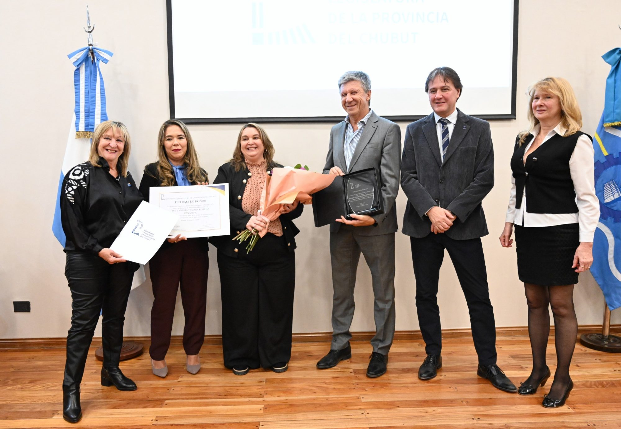 La Legislatura reconoció a las doctoras María Amelia Guazzone y Tamara Rubilar Panasiuk por sus trayectorias y sus aportes a la sociedad