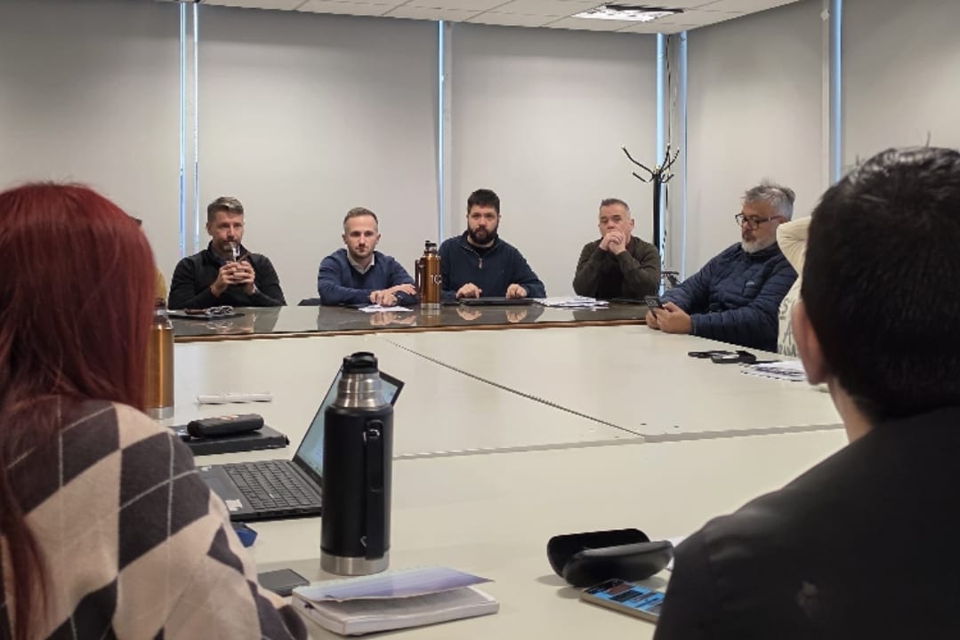 Provincia alcanzó un nuevo acuerdo salarial con los gremios de Salud y el pase a planta de 156 trabajadores