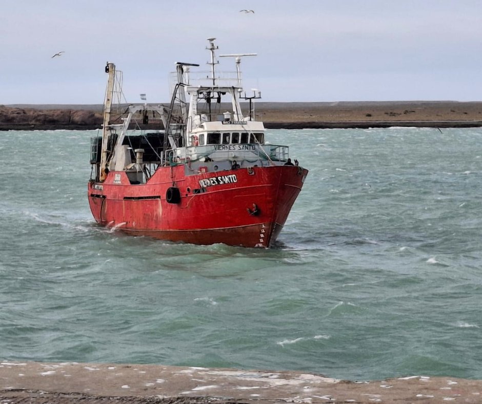 Santa Cruz avanza con la pesca experimental de sardina fueguina