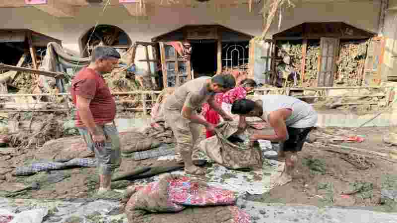 Asciende a 1.252 la cifra de muertos tras el colapso glaciar en Nepal