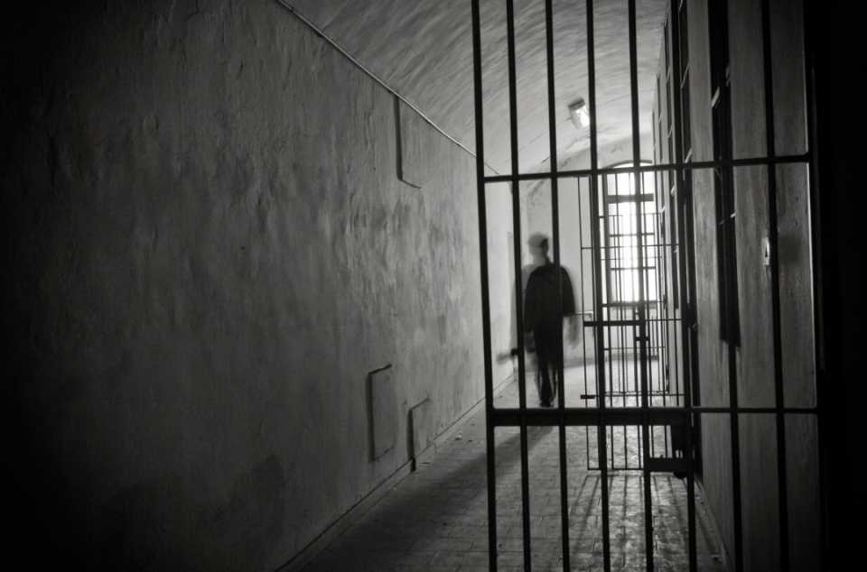 Incumplió las condiciones de su libertad asistida y deberá seguir preso