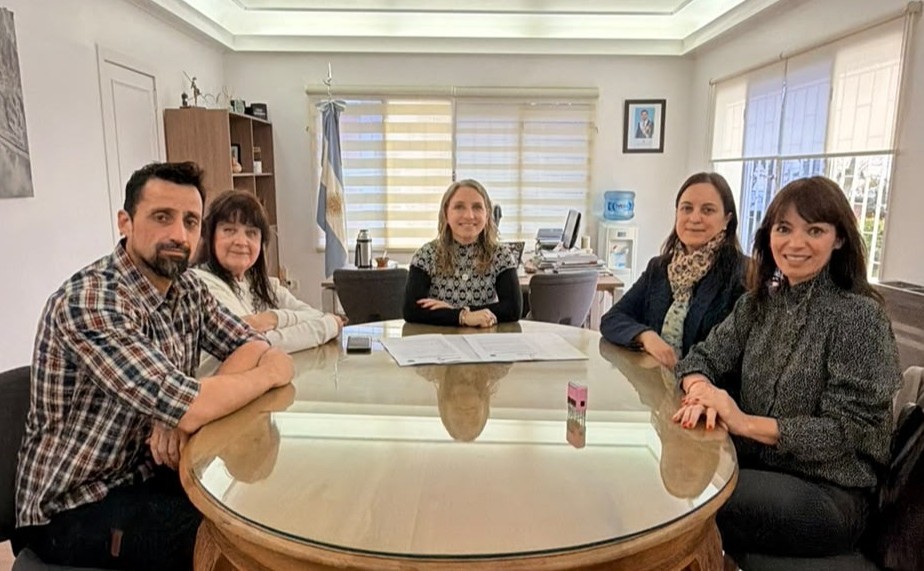 Rada Tilly: nuevos convenios con la UNPSJB suman prácticas universitarias y actividades de formación