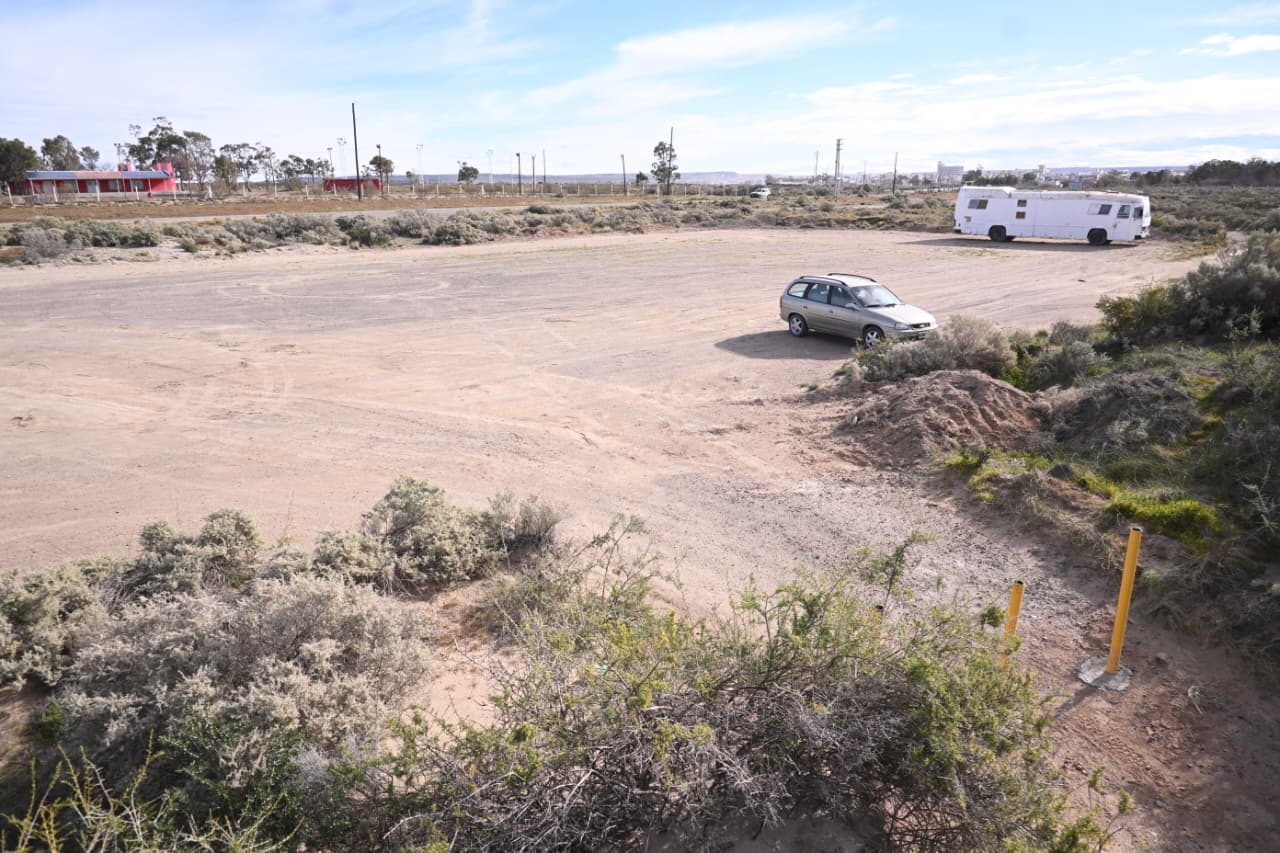 Madryn: habilitaron el predio de Playa Kaiser tras el reordenamiento y tendrá un único acceso vehicular