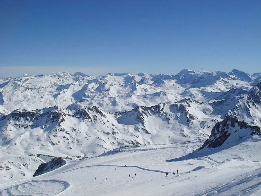 Un montañista argentino murió y otro resultó herido en los Alpes franceses