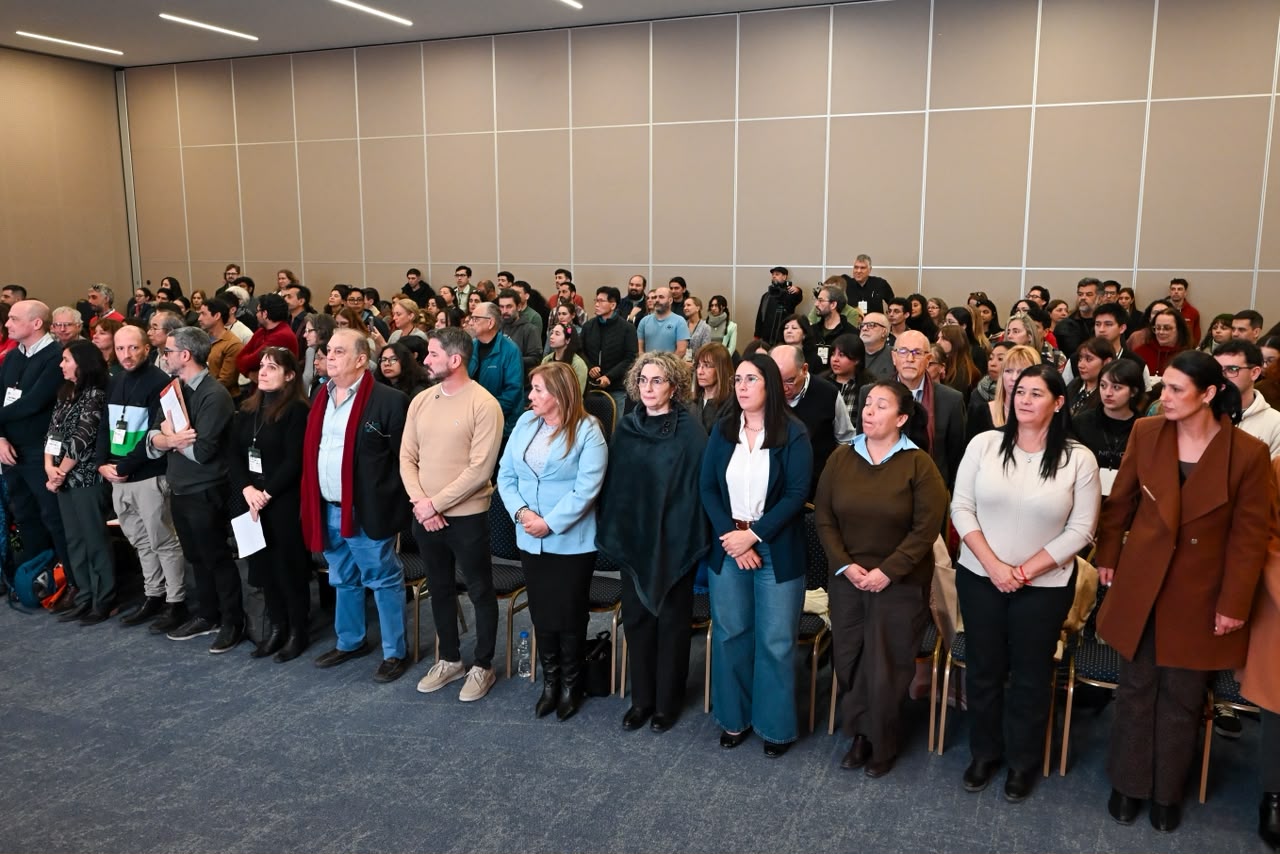 Trelew inauguró un encuentro científico internacional que reúne a especialistas de 34 países
