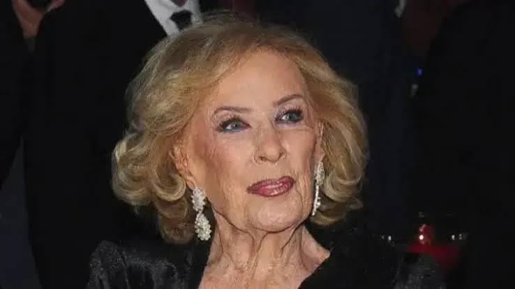 “Cuadro respiratorio bronquial”: El parte médico sobre la internación de Mirtha Legrand