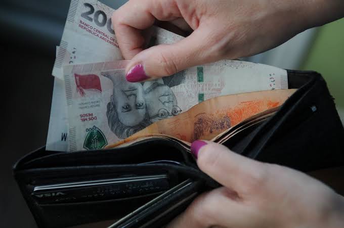 Seis de cada diez argentinos aseguraron que su economía “está empeorando”, según una encuesta